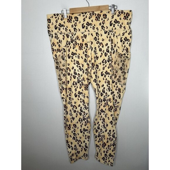 Fabletics Leggings PowerHold High-Waisted Animal Print Cheetah Brown Size 3X NWT - Picture 2 of 10